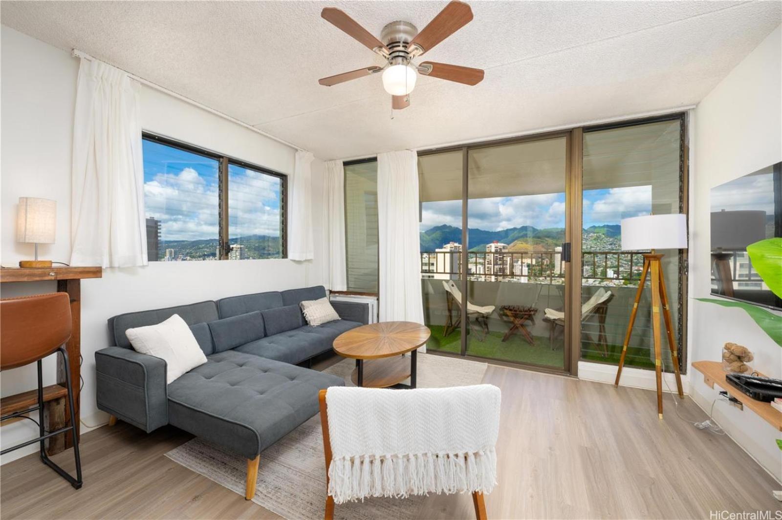 Island Vacations Aparthotel Honolulu Exterior photo
